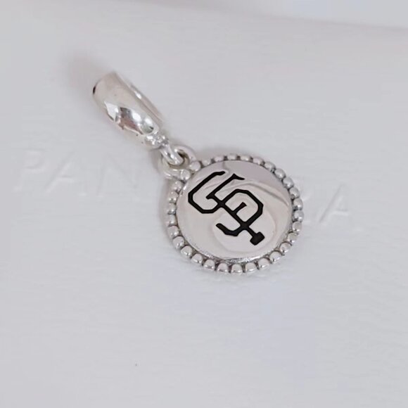 Pandora San Diego Padres MLB Logo Exclusive Dangle Charm with box - Picture 7 of 8